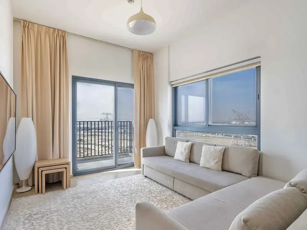 Comfort room with balcony