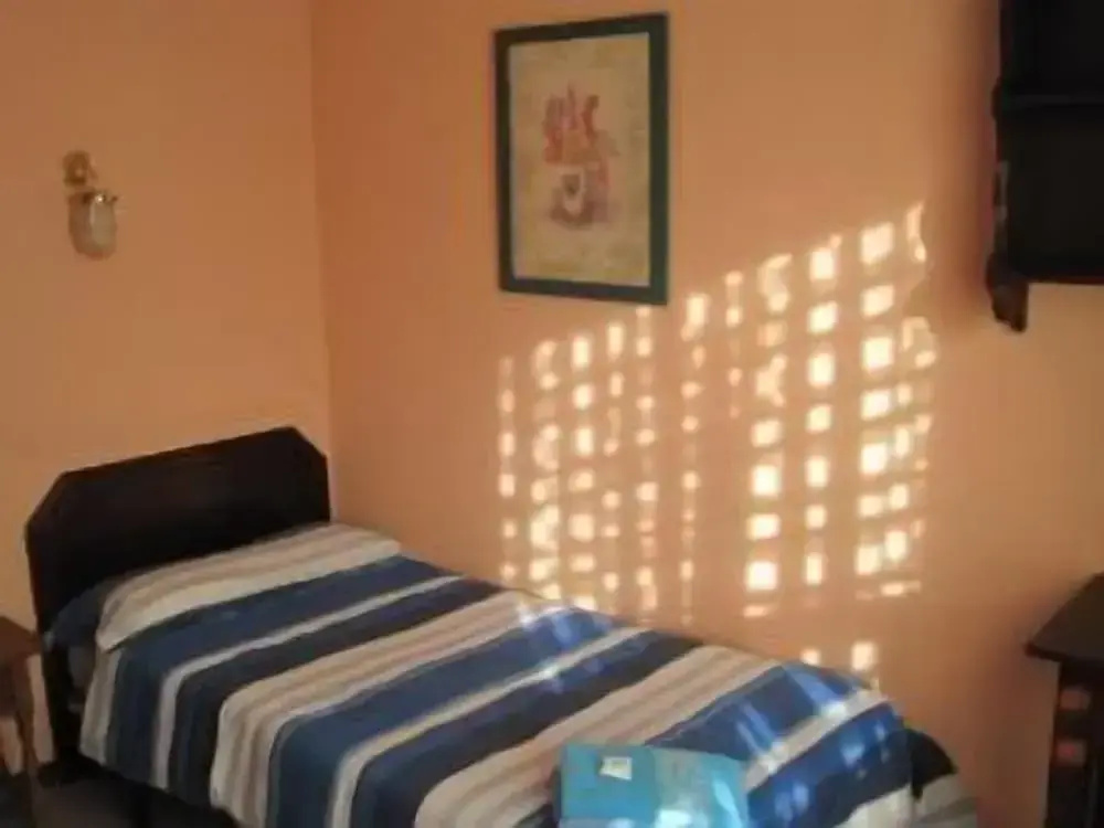 Economy room