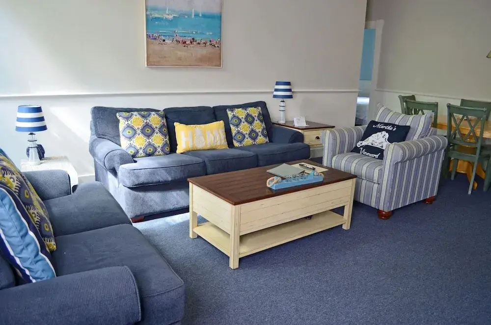 2 Bedrooms Suite