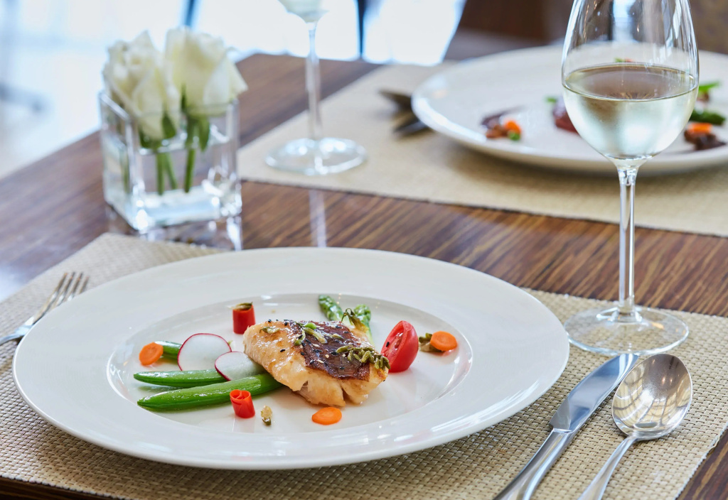 Food & Beverage