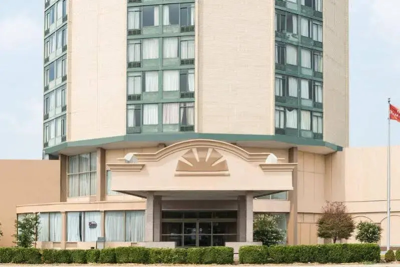 Ramada Philadelphia City Center