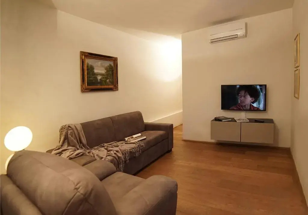 Standard Apartment