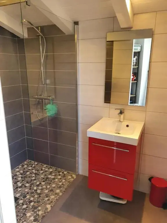 Voir la photo 2 — Appartement spacieux La Flotte
