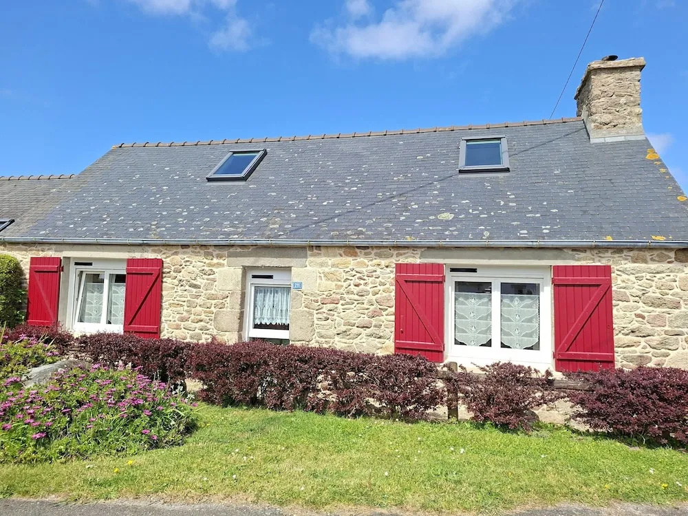 Voir la photo 1 — Breton Stone Cottage by Sandy Beaches