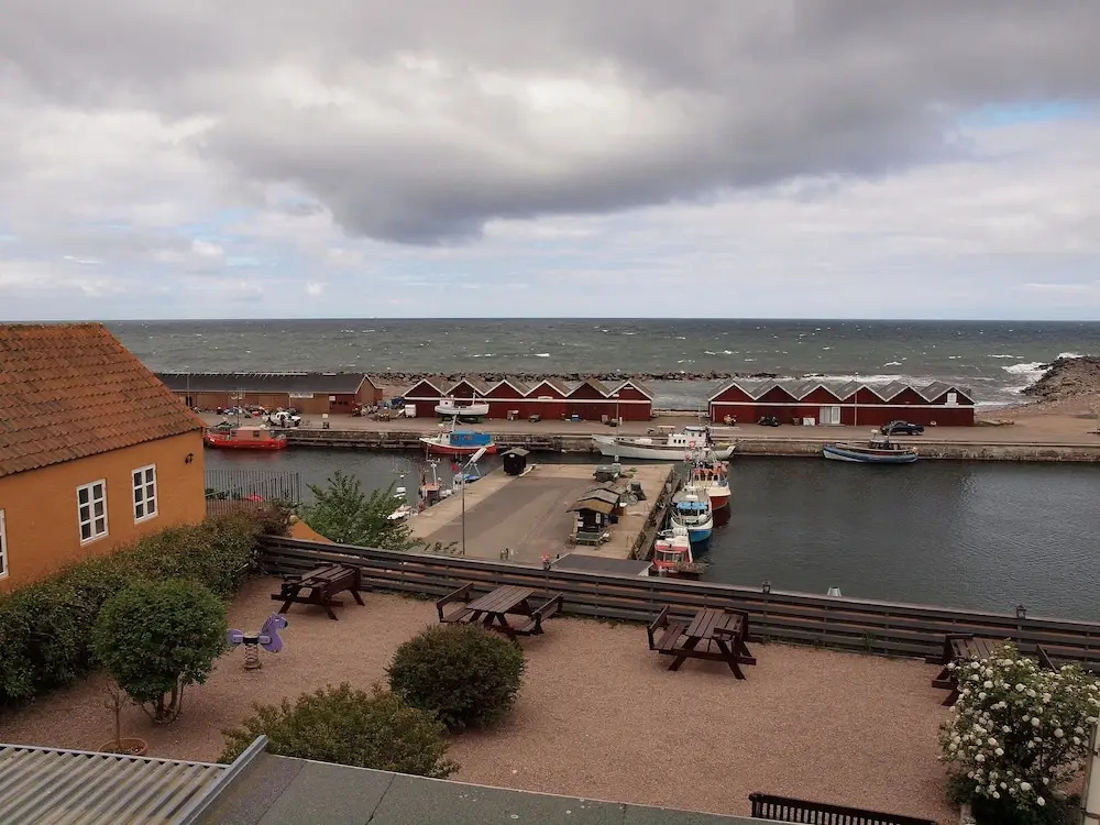 Beach & Waterfront