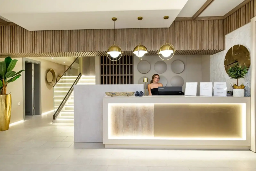 Hotel photo 8