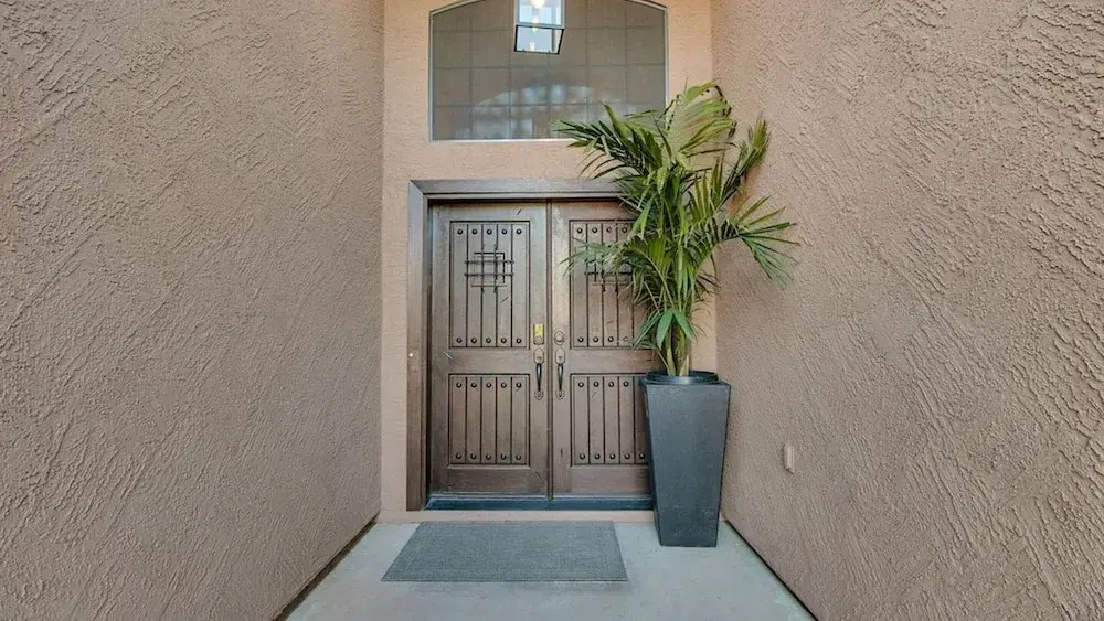 Luxury Scottsdale 5 Bdrm W/pool and Hot Tub!