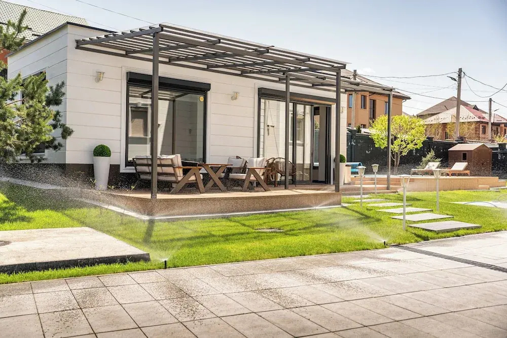 Leon Residence