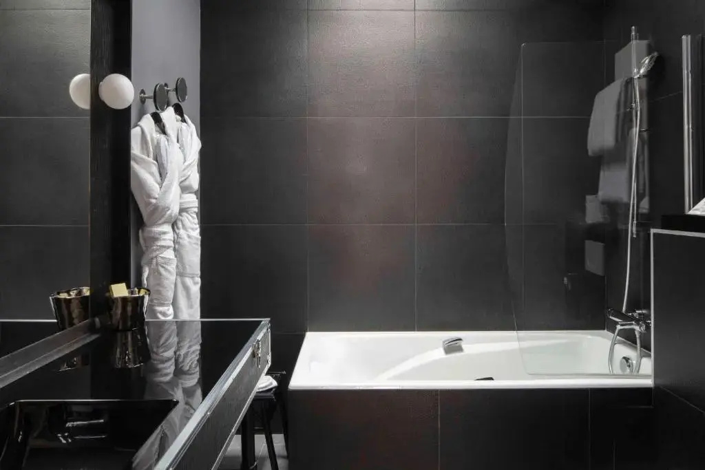 Hôtel Le 123 Sébastopol - Astotel 77