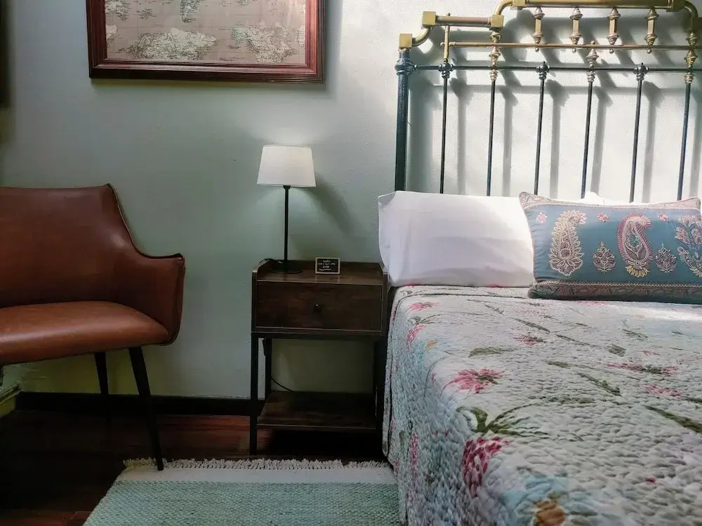 Comfort room