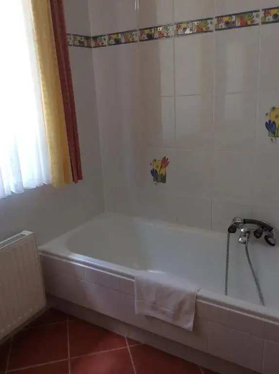 Fertschey Pension - Chambres