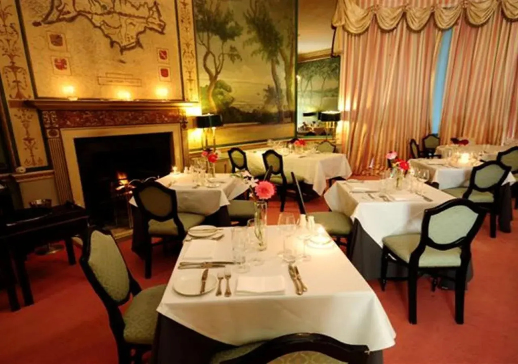 Priory Bay Hotel - Général