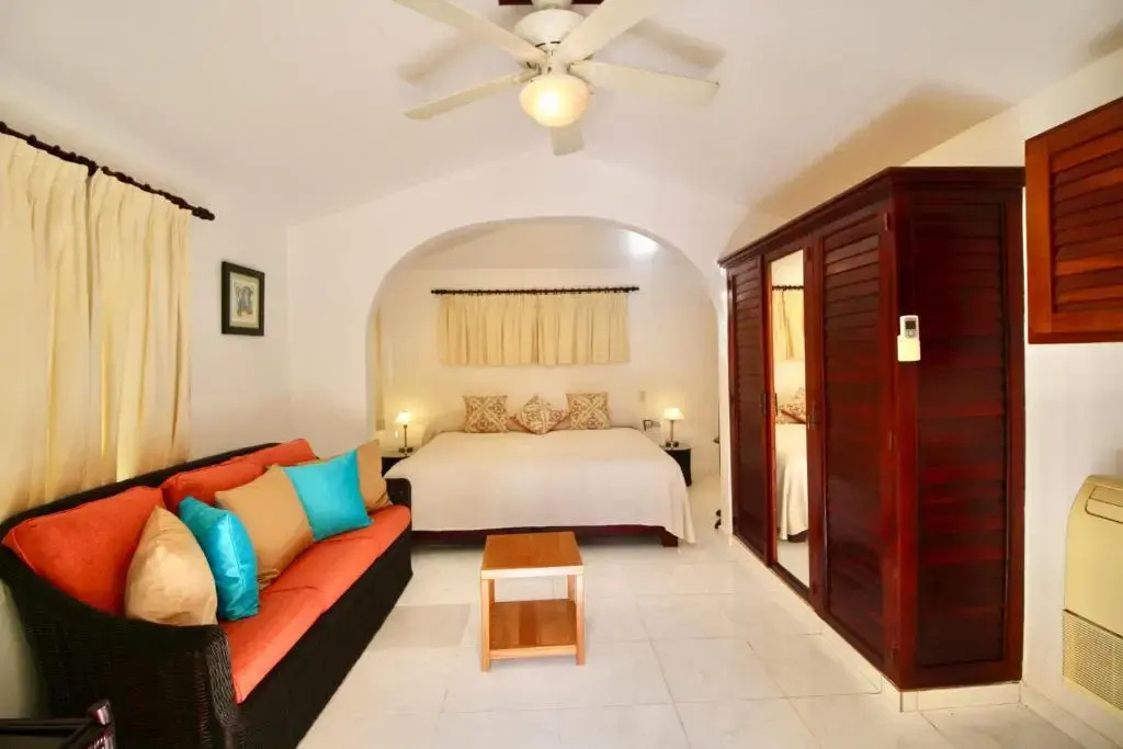 Economy Double room (full double bed)