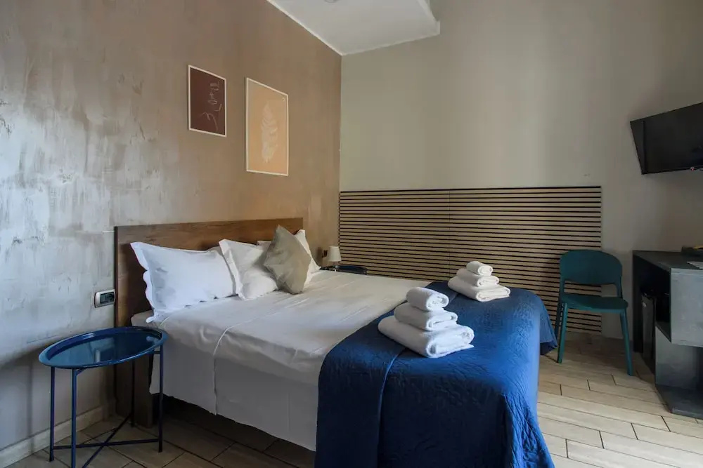Standard Triple room with balcony and with city view