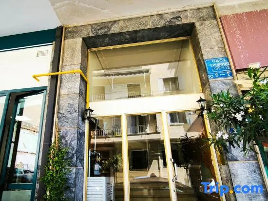 Ground Floor Apartment in the Heart of Pangrati