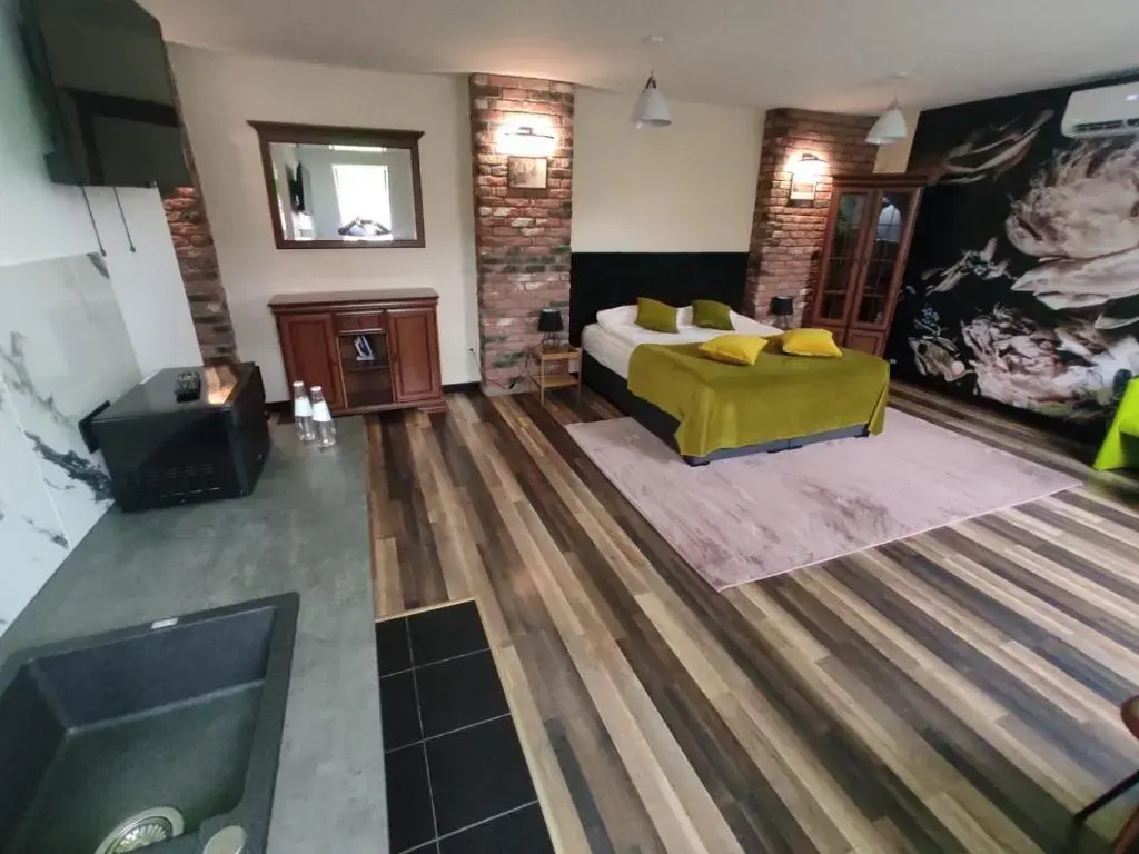 Standard Double room (twin beds)