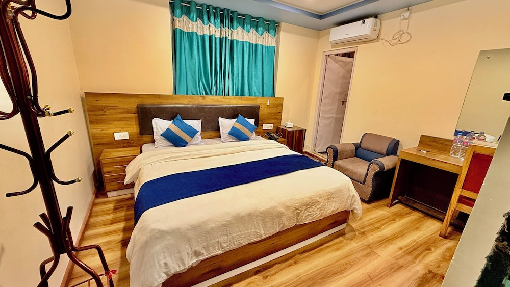 Economy room