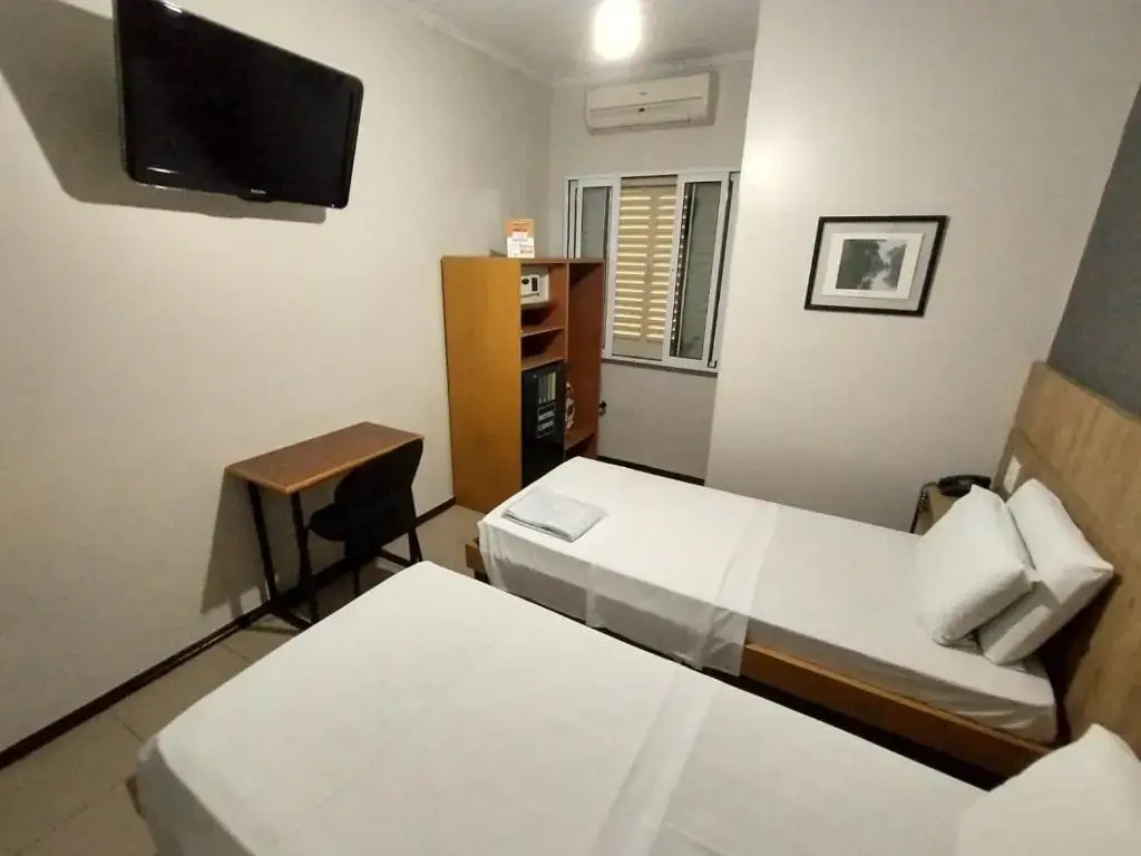 Hotel Cidade - Chambres