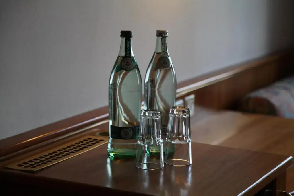 Food & Beverage