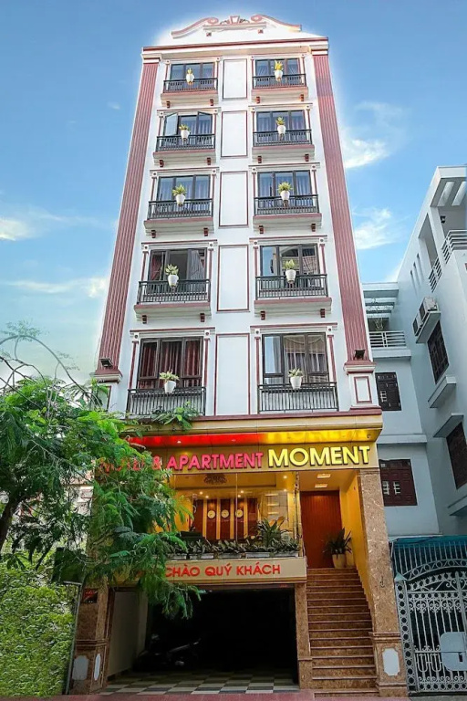 Hotel & Apartment Moment