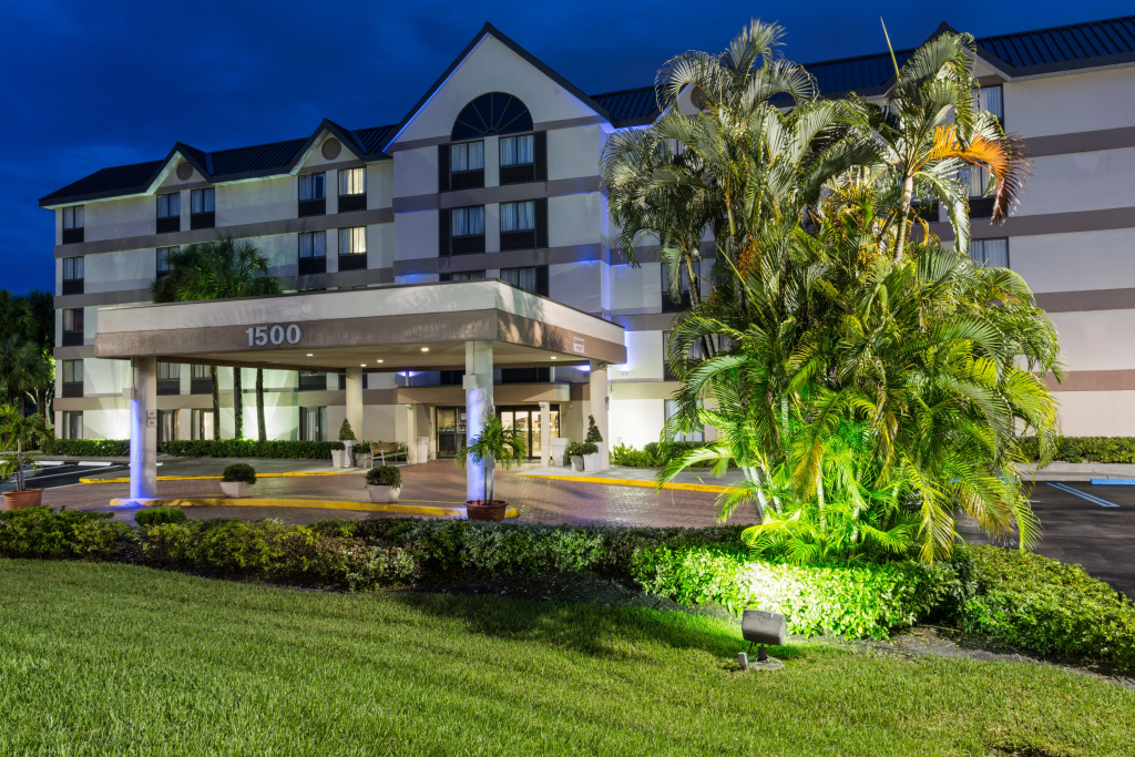 Holiday Inn Express & Suites Ft. Lauderdale N - Exec Airport by IHG