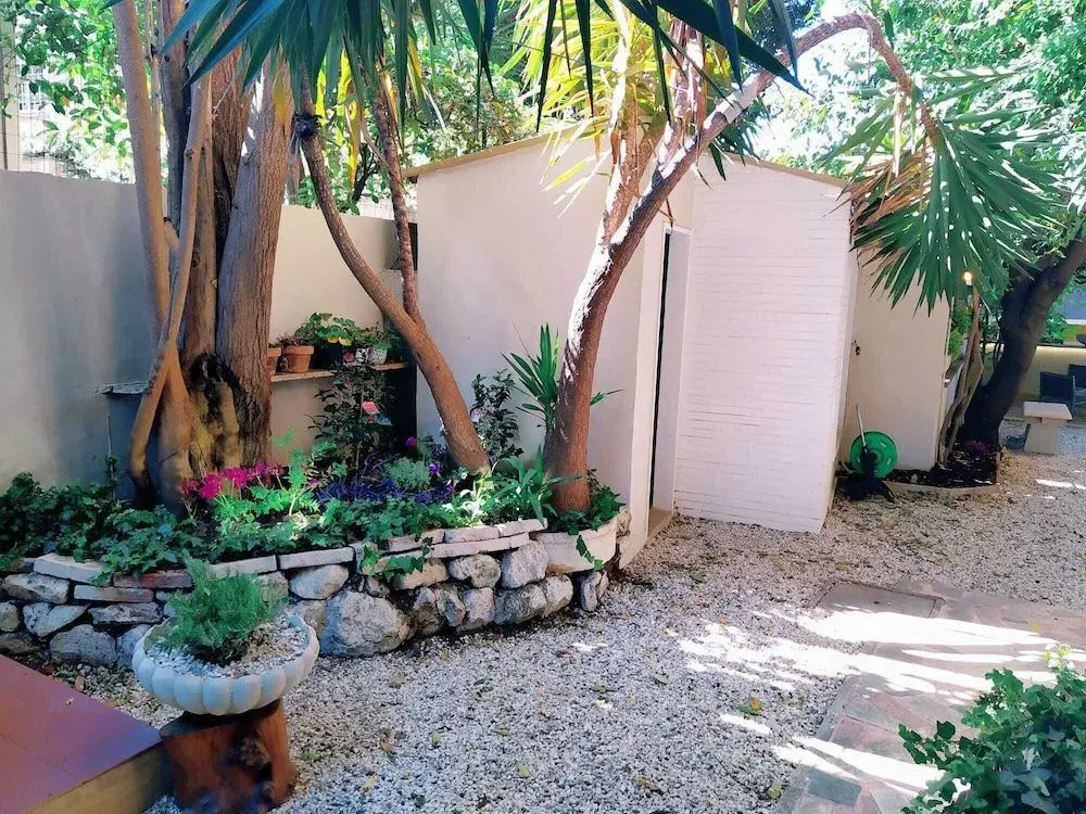Garden House - Luxury Guest House