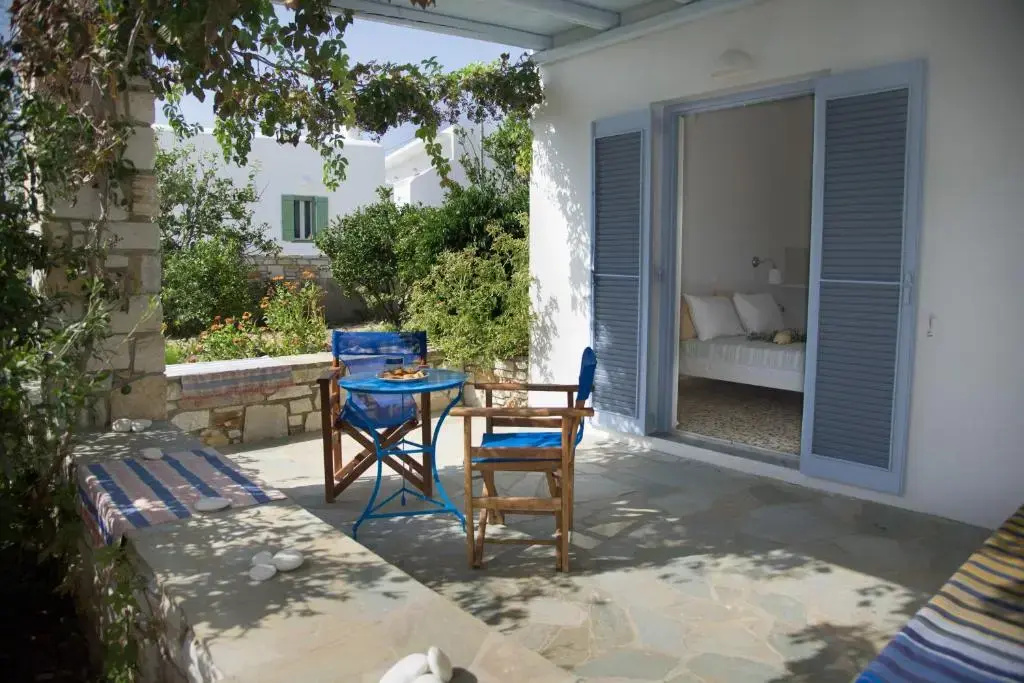 Flora & Agelos Studios - Chambres