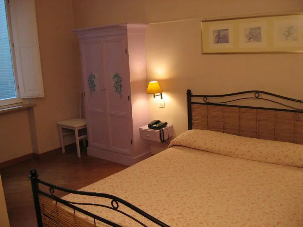 Economy Double room (full double bed)