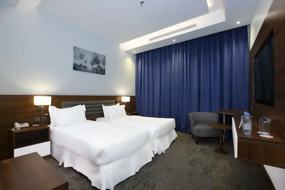 Deluxe Double room (twin beds)