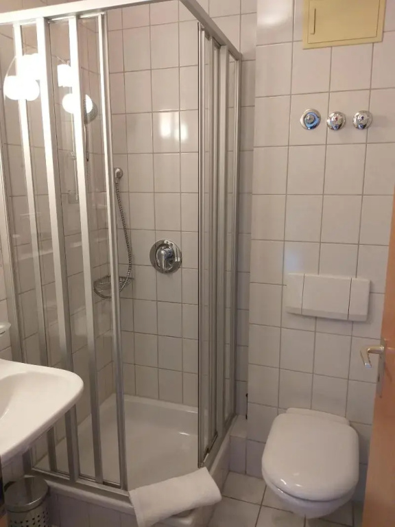 Gasthof Zur Sonne - Chambres
