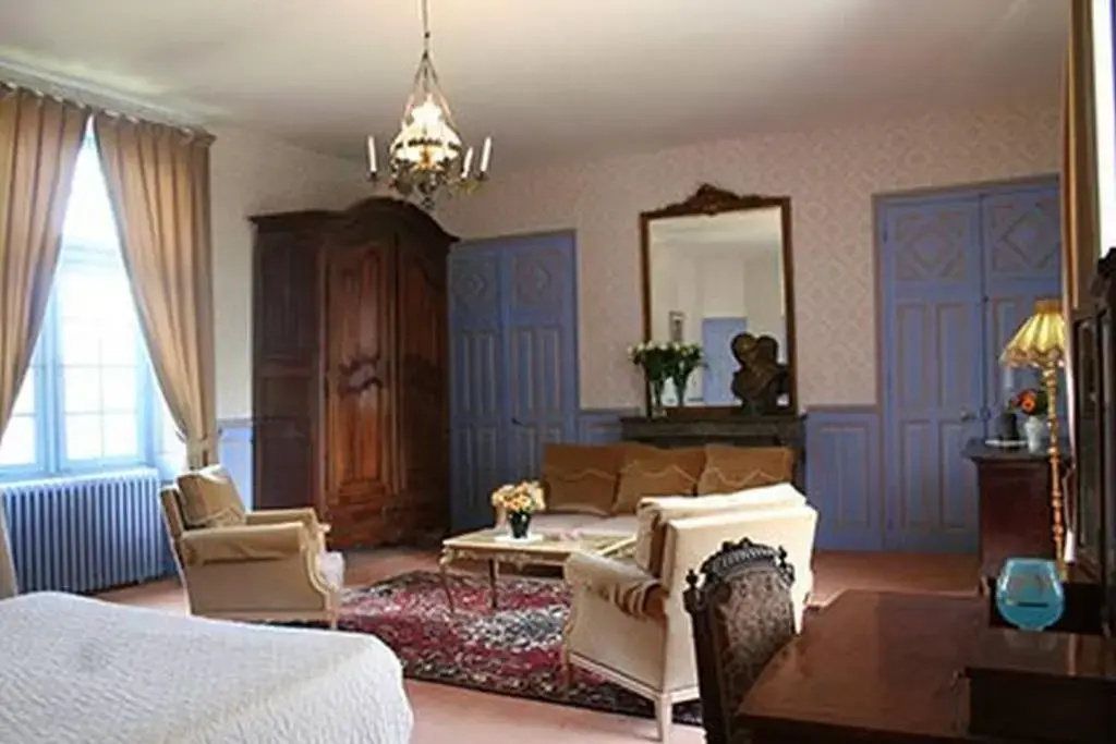 Superior Double room (full double bed)