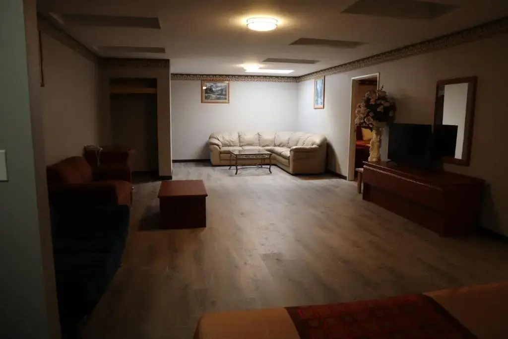 3 Bedrooms Suite