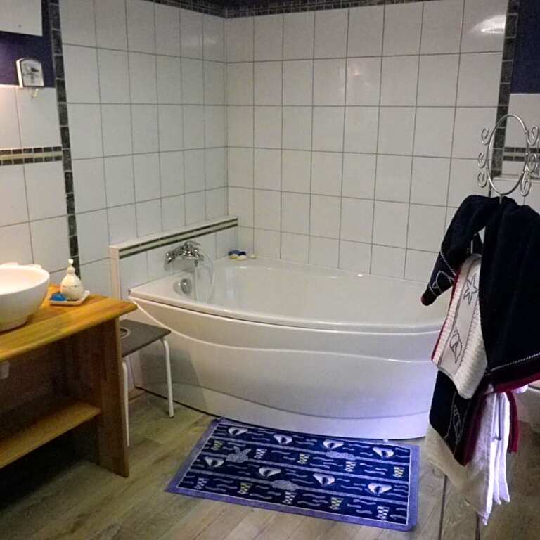 gallery_image_hidden_22