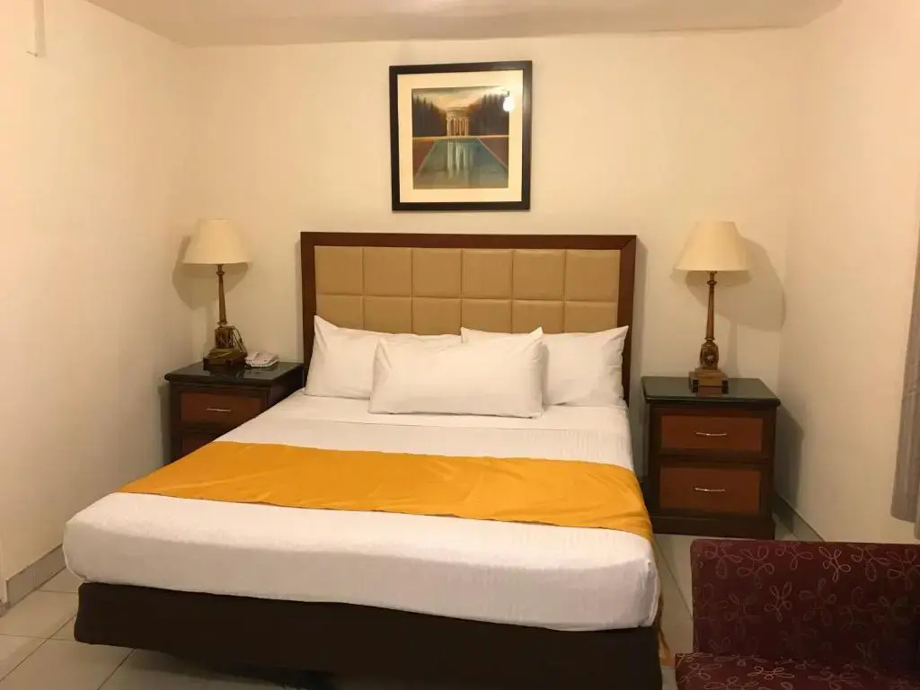 Hotel photo 13