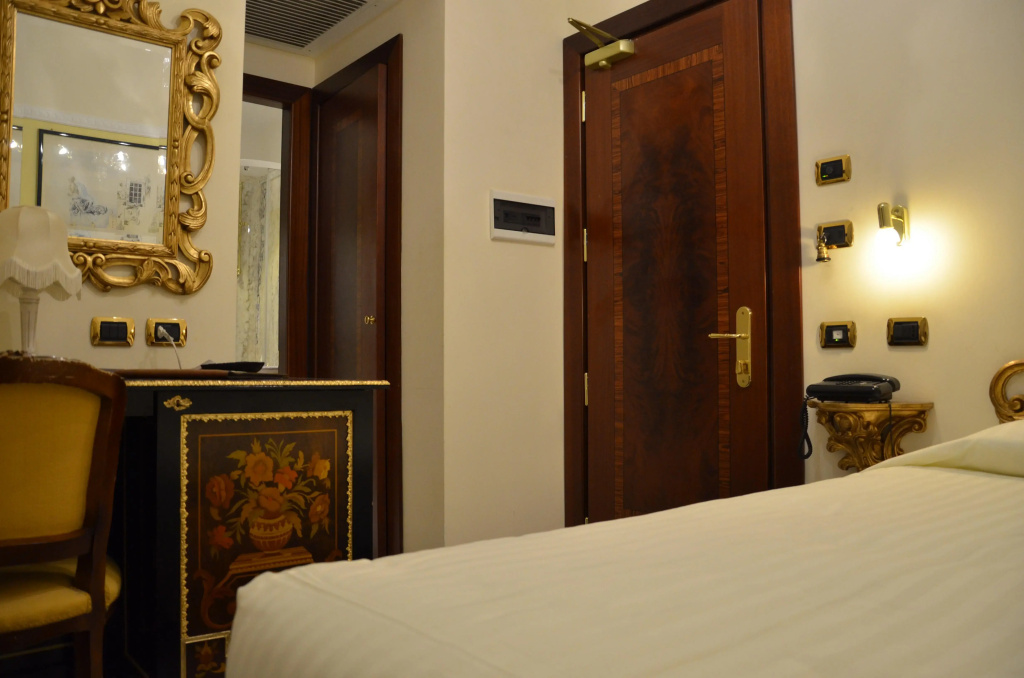 Hotel photo 25