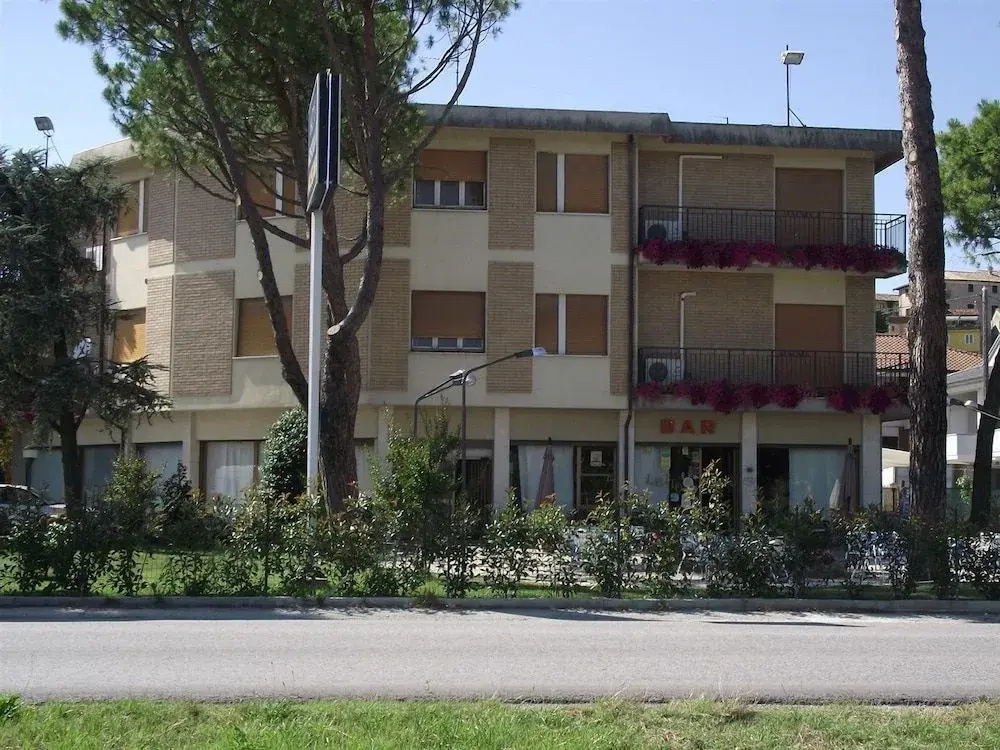 Ausonia Hotel Ristorante