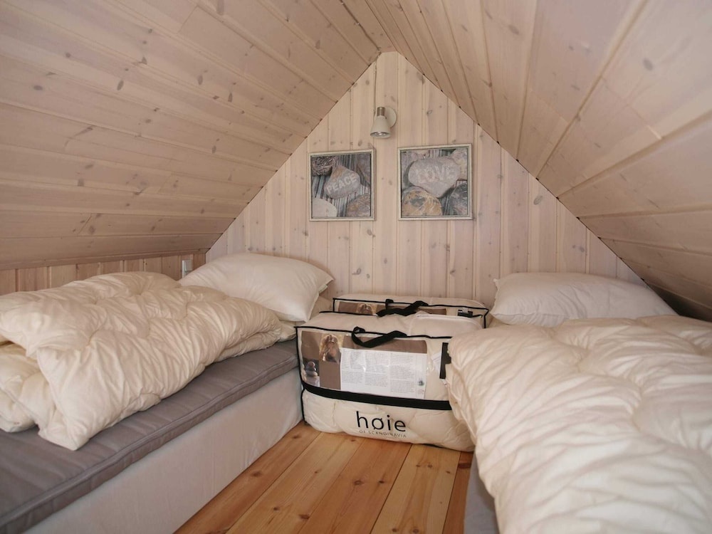 4 Star Holiday Home in Karrebaeksminde — 4