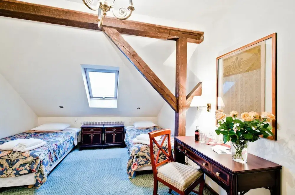 Aparthotel Miodosytnia - Chambres