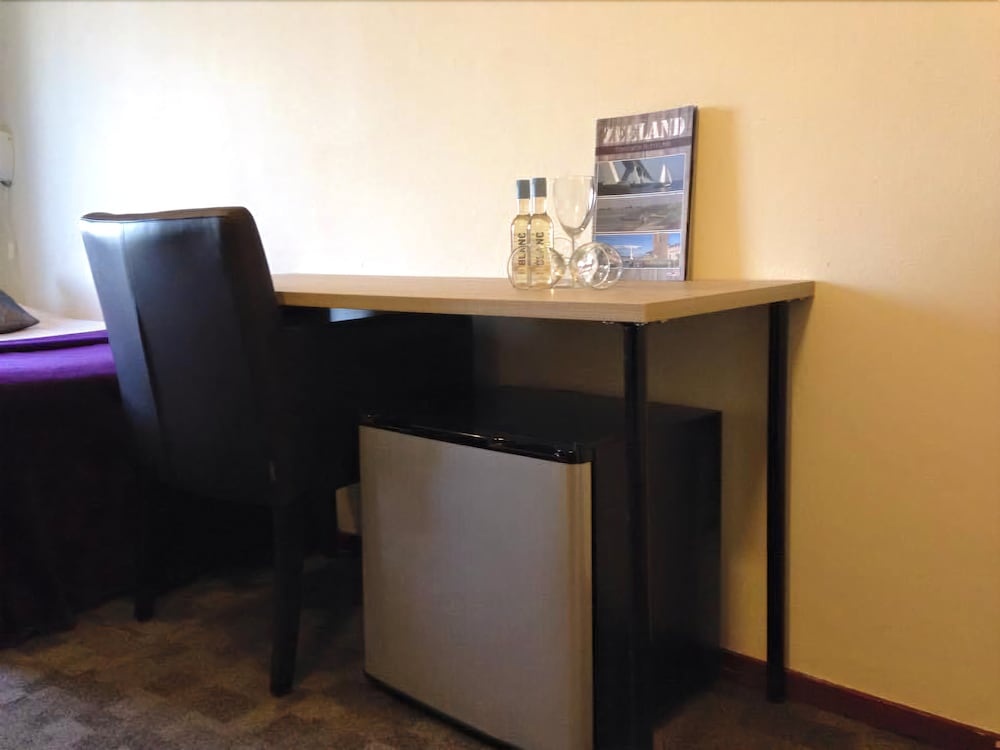 Hotel Renesse — 3