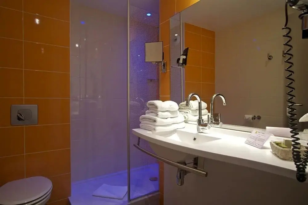 Hotel photo 9