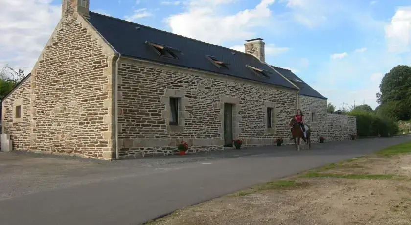 Holiday Home Gite de Kerverniou