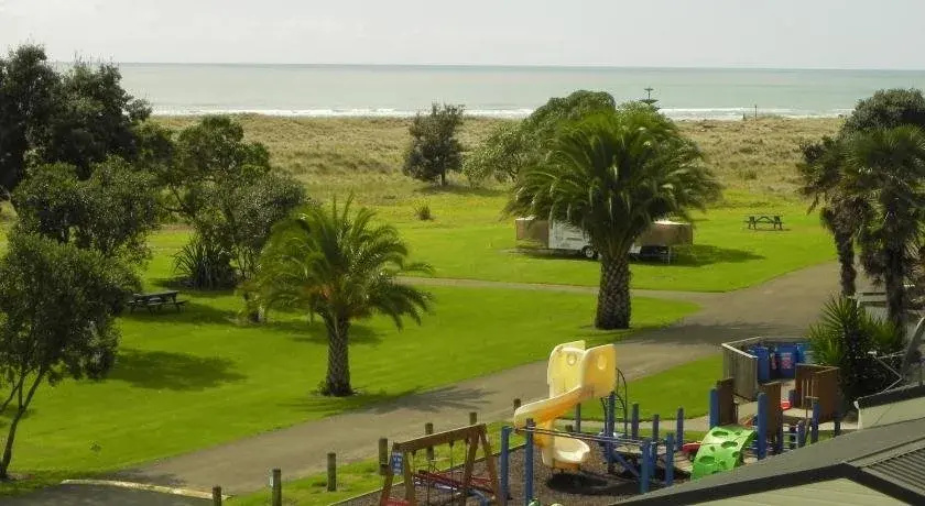 Beach & Waterfront
