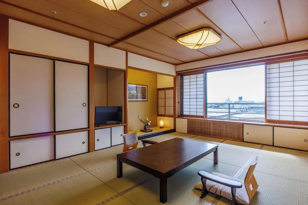 Biwako Grand Hotel - Chambres