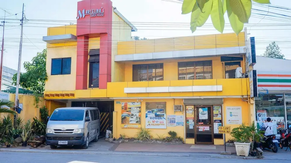 RedDoorz near Old Tagbilaran Airport