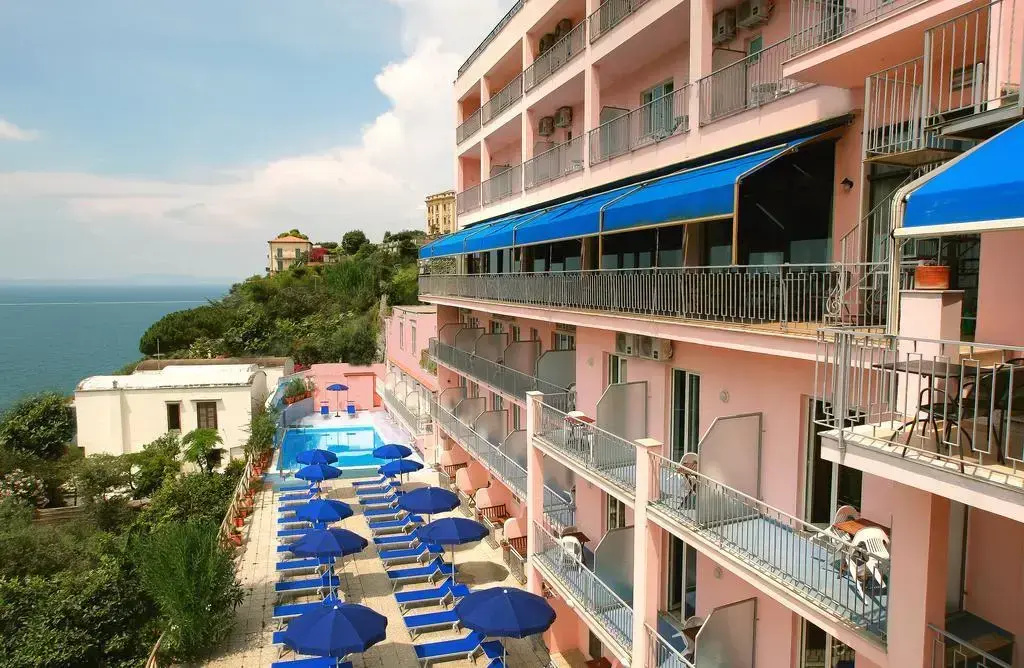 Hotel photo 16