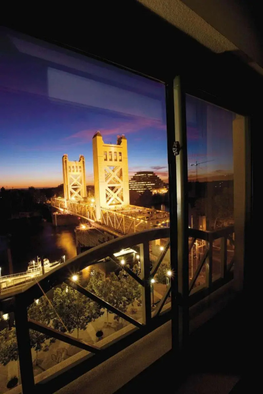 Embassy Suites by Hilton Sacramento Riverfront Promenade - Chambres