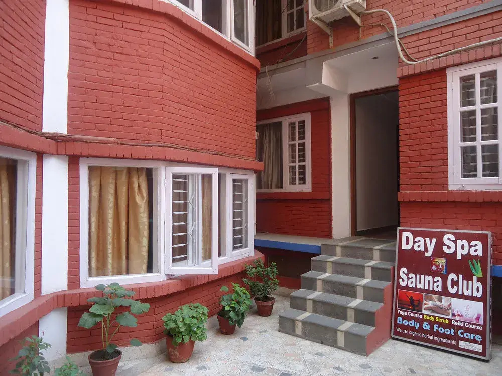 OYO 120 Hotel Tayoma