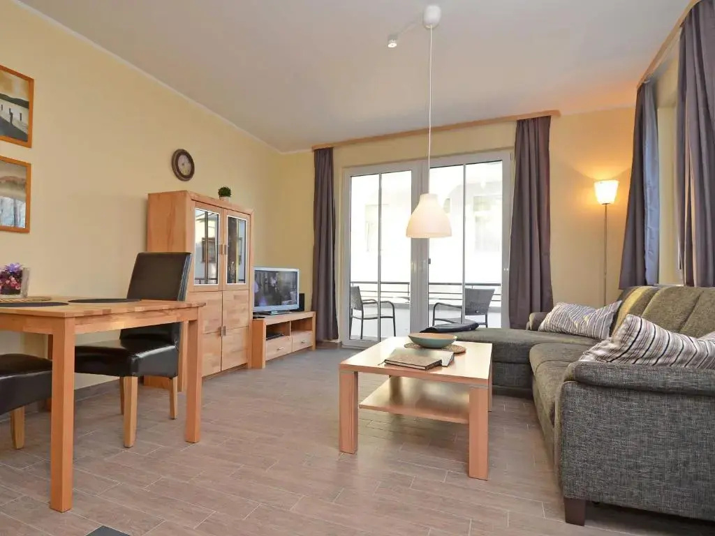 Apartment with balcony