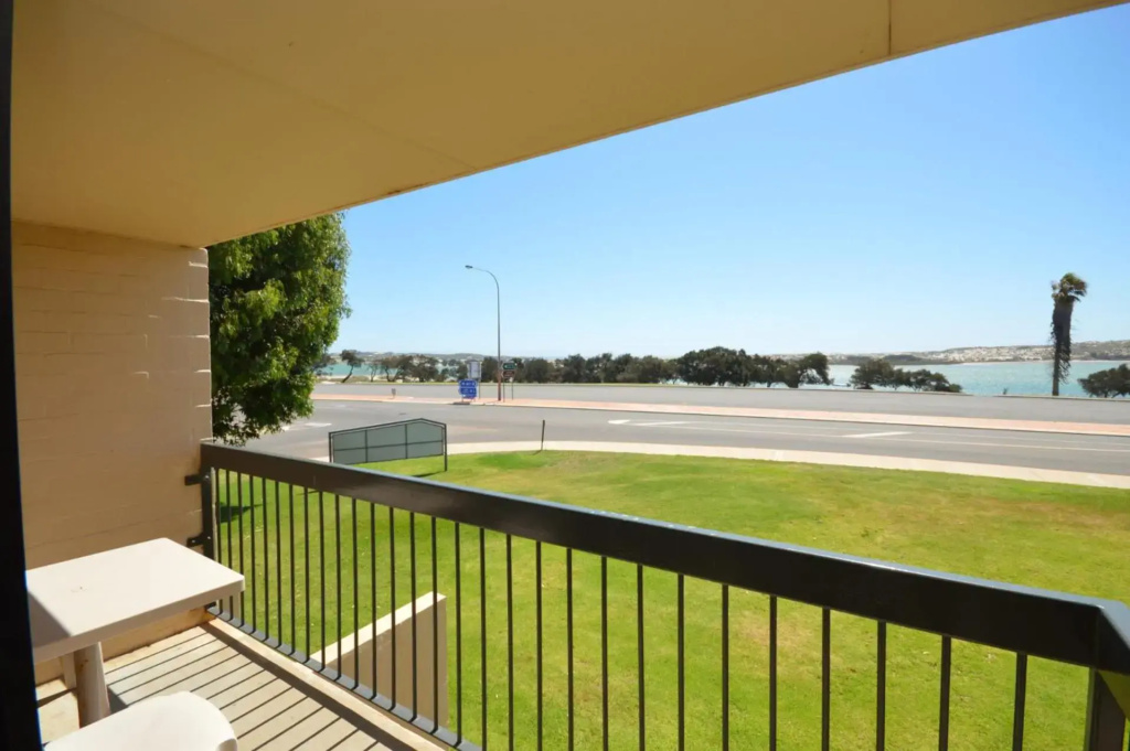 Riverview Holiday Apartment 25 - Kalbarri, WA