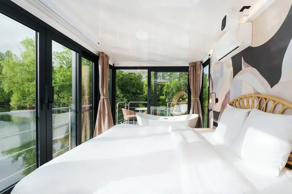 Voir la photo 2 — L'Escale Royale St-Fargeau-Ponthierry